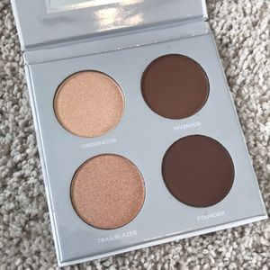 PUR Sculptor Contour Highlighter Palette